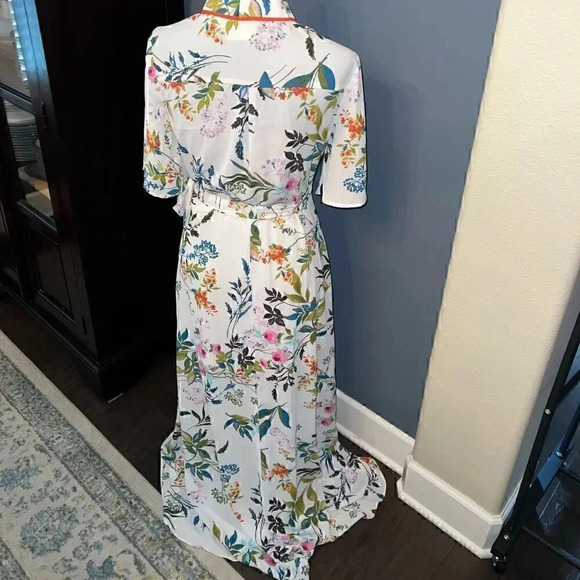 •The Room•   - Picture 4 of 6